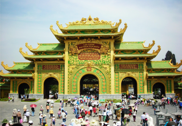 TOUR DU LICH BÌNH DƯƠNG - TRẨY HỘI CHÙA BÀ THIÊN HẬU - CHÀO 2020